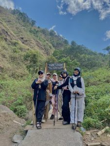 One Day Trip Sunrise Bukit Anak Dara | Lombok Fun Trip