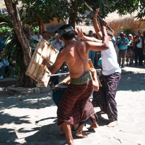 Lombok Trip 2 Hari 1 Malam – Explore Kuta Mandalika dan Pantai Pink Lombok