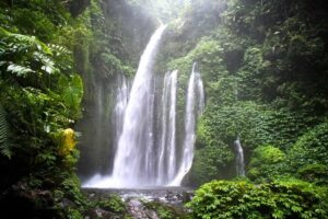 One Day Trip Lombok: Bukit Selong, Air Terjun Sendang Gile & Tiu Kelep