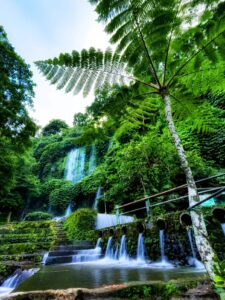 One Day Trip Lombok – Eksplorasi Air Terjun Benang Kelambu & Benang Stokel