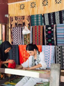 Paket Tour Lombok 2 Hari 1 Malam Premium Gili & Mandalika | Lombok Fun Trip